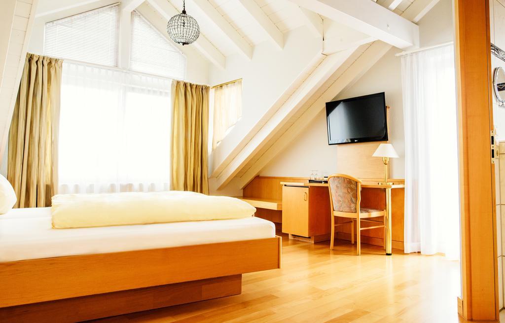 Sporthotel Schoenblick 미르스부르크 외부 사진