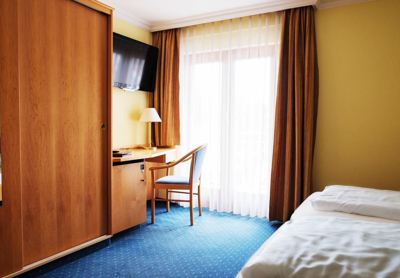 Sporthotel Schoenblick 미르스부르크 외부 사진
